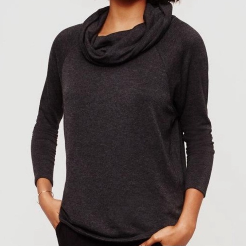 Lou & Grey Cowlneck Long Sleeve Top